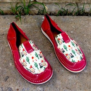 Ariat Red Cactus Roper Cruiser Women’s Suede Slip On Flats Sz. 8.5 Excellent
